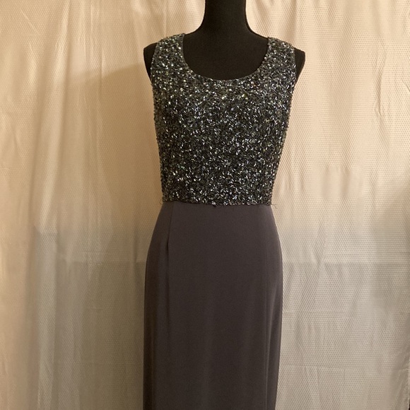 Vintage Vie by Victoria Boyd Beaded Formal Dress with Jacket -Size 14 - Picture 6 of 16